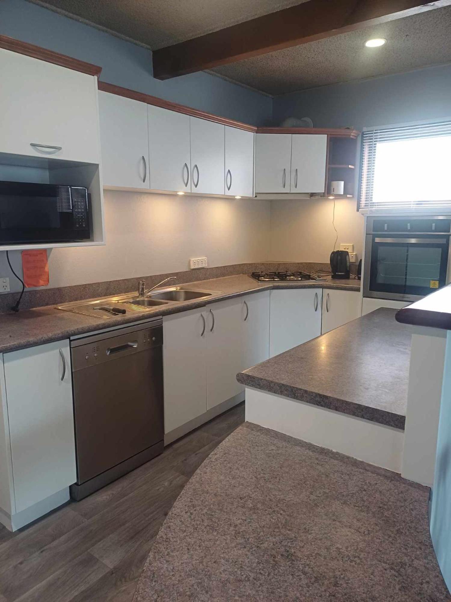 נאפייר Aqua Accommodation מראה חיצוני תמונה